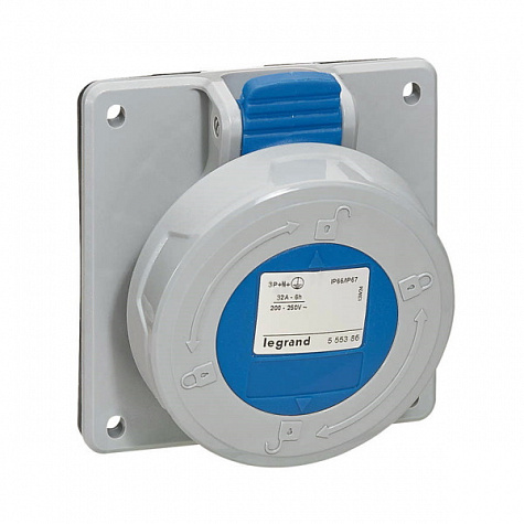Встраиваемая розетка IP66/67 200/250В 32A 3К+Н+З P17 Tempra Pro. Legrand