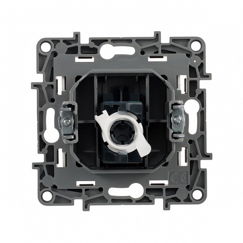Розетка компьютерная RJ45 UTP кат.5e Белый. Legrand Etika