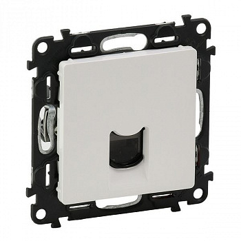 Розетка интернет одиночная RJ 45 Категория 6 UTP Valena Life. Белый. Legrand