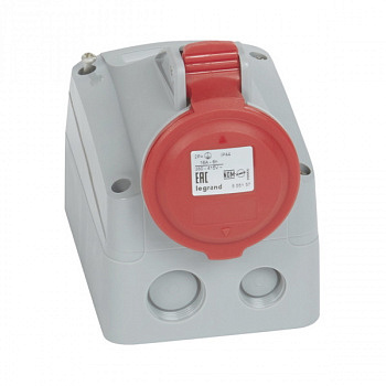 Розетка накладная IP44 380/415В 16A 2К+З P1 P17 Tempra Pro 7 Tempra Pro. Legrand