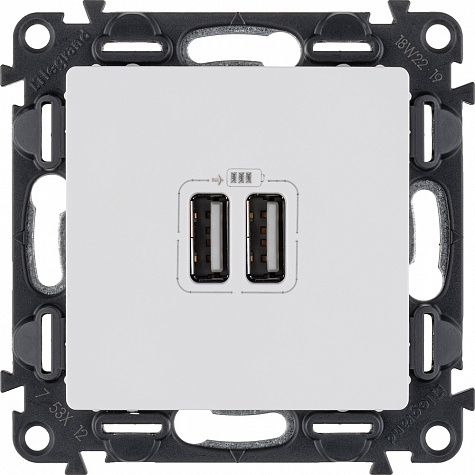 Зарядное устройство с двумя USB-разъемами тип А-А 240В/5В 1500мА Белый. Legrand Valena LIFE