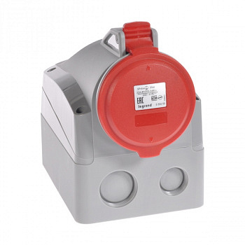 Розетка накладная IP44 380/415В 32A 3К+Н+З P17 Tempra Pro. Legrand