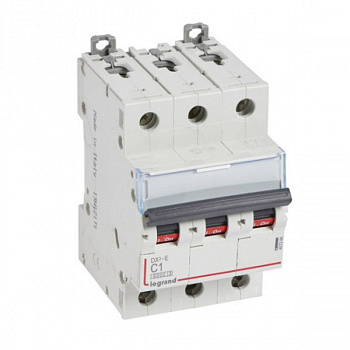 Автоматический выключатель DX3-E 6000 6kA 1A 3П тип С. Legrand
