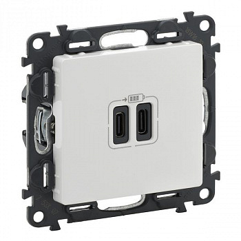Зарядное устройство с двумя USB-разъемами Тип С/Тип С 240В/5В Белый. Valena LIFE