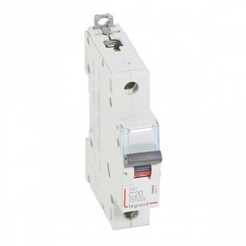 Автоматический выключатель DX3 10000 16kA 20A 1П тип С. Legrand арт 409115