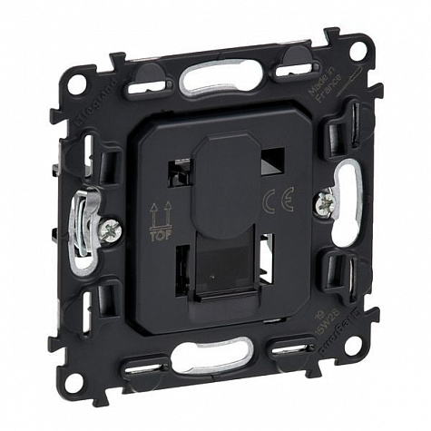 Розетка компьютерная RJ45 UTP кат.5e Legrand Valena IN'MATIC