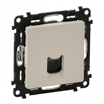 Розетка интернет одиночная RJ 45 Категория 5е UTP Valena Life. Слоновая кость. Legrand