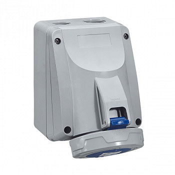 Розетка накладная IP66/67 200/250В 32A 2К+З P17 Tempra Pro. Legrand