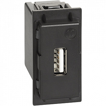 Зарядное устройство USB Стандарт А 1500мА 1 модуль LIVING NOW