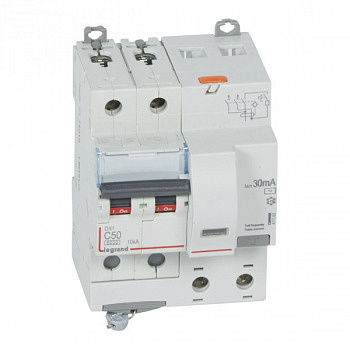 Дифференциальный автомат DX3 30mA 50A 2П Тип AC 4 мод. Legrand