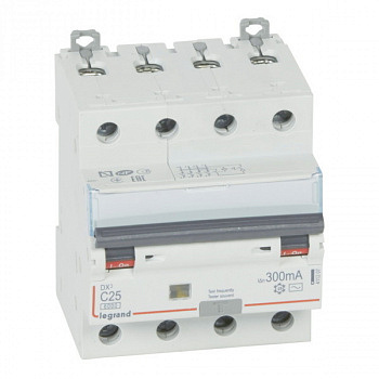 Дифференциальный автомат DX3 300mA 25A 4П Тип AC. Legrand