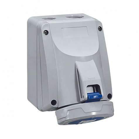 Розетка накладная IP66/67 200/250В 32A 3К+Н+З P17 Tempra Pro. Legrand арт 555456