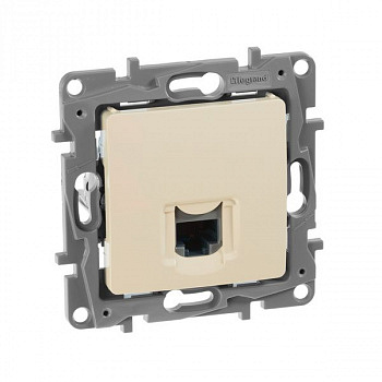 Розетка компьютерная RJ45 UTP кат.5e Слоновая кость. Legrand Etika