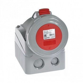 Розетка накладная IP66/67 380/415В 16A 3К+Н+З P17 Tempra Pro. Legrand